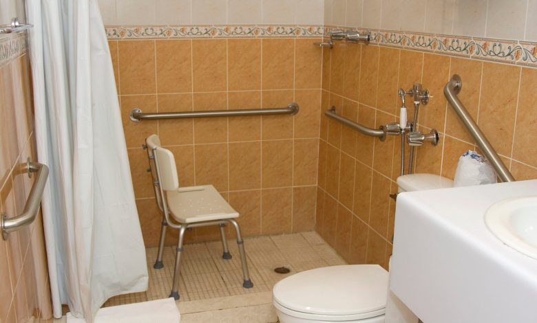 example of accessibility features in a hotel bathroom.